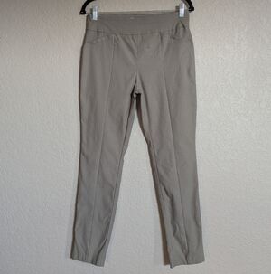 Chico's So Slimming Size 0.5( 6 ) Pull on Pants Stretch Slim St Leg Green